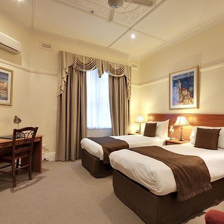 Hotel Charsfield Melbourne Exterior photo
