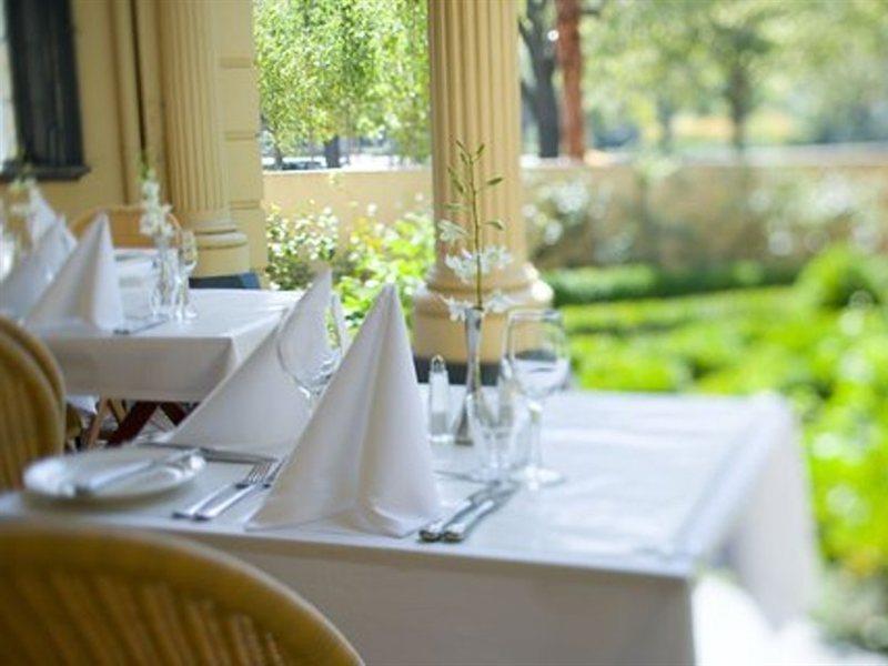 Hotel Charsfield Melbourne Exterior photo
